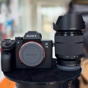 Sony a7 ll Mirrorless Camera with 28-70mm f/3.5-5.6 Lens and Basic Bundle