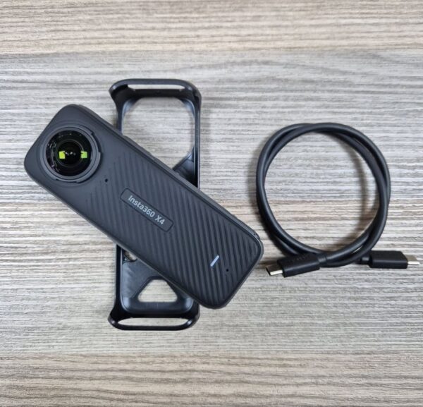 Insta360 x4 360 8K Camera - Image 3
