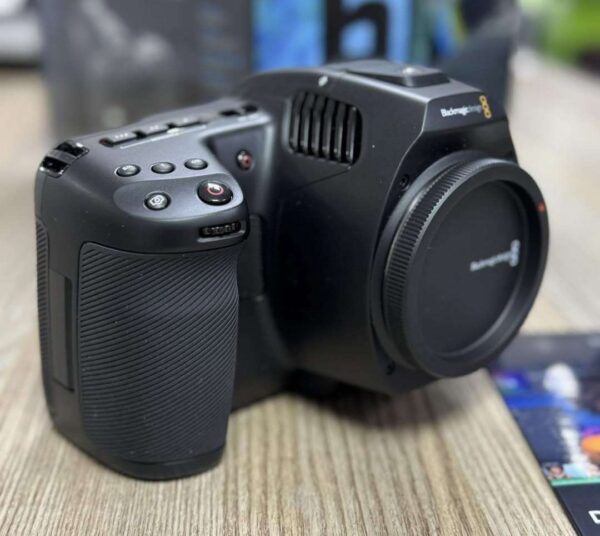 Blackmagic Design Pocket Cinema Camera 6K Pro (Canon EF) - Image 9