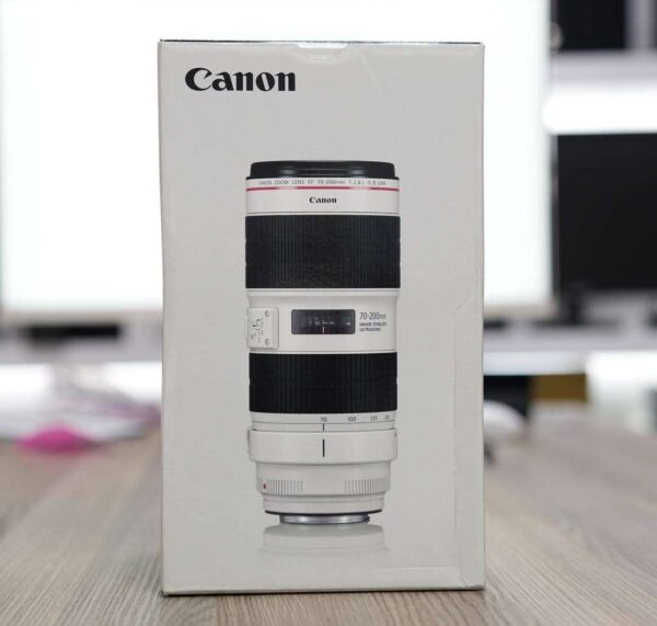 Canon EF 70-200mm f/2.8L IS III USM - Image 9