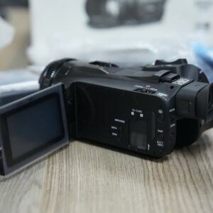 Canon XA40 Professional UHD 4K Camcorder