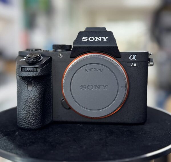 Sony a7 ll Mirrorless Camera - Image 4