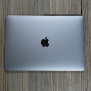 Apple 13.3″ MacBook Pro (M2, Space Gray)